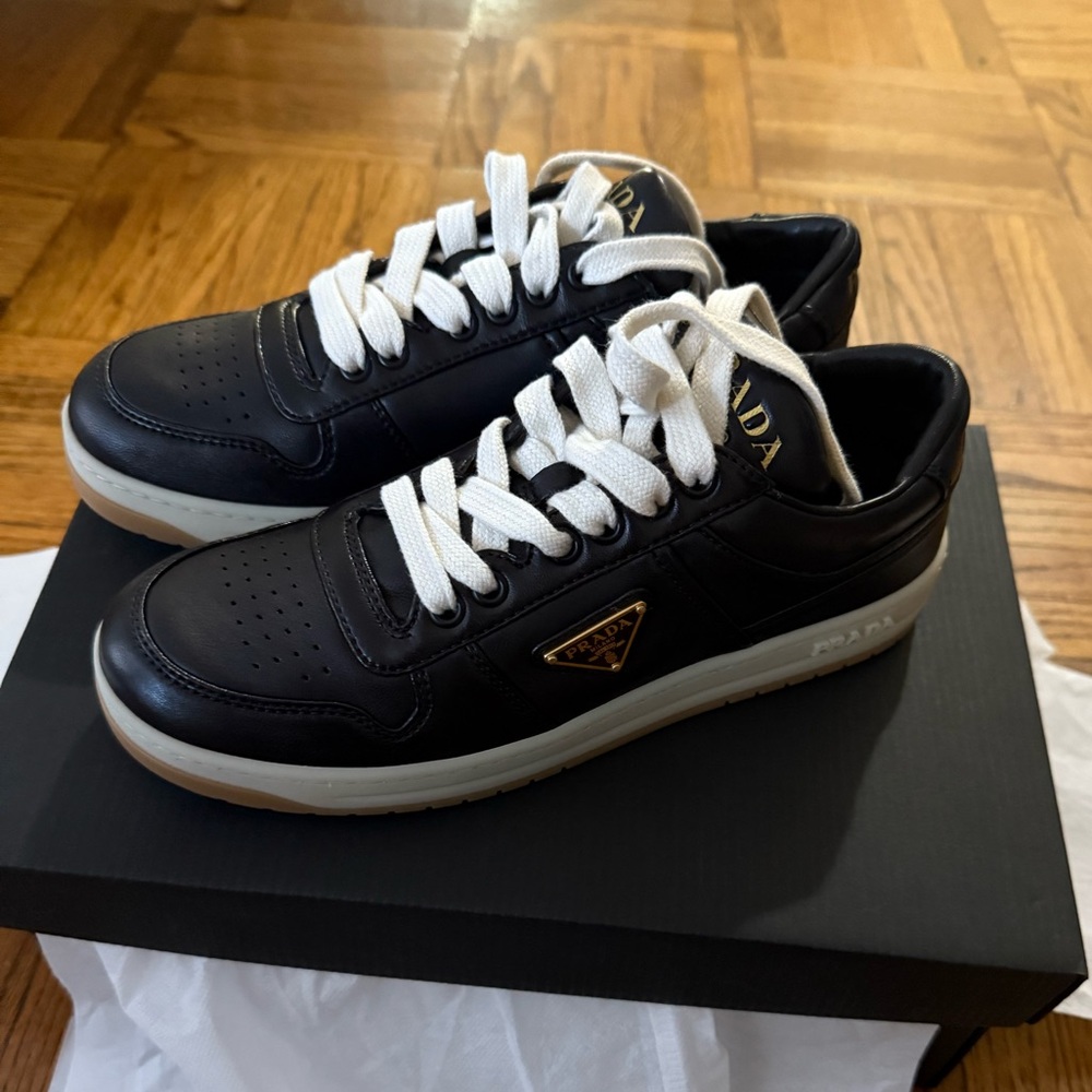 Prada Leather Low-Top Sneakers in Black Size 7.5 NWOT